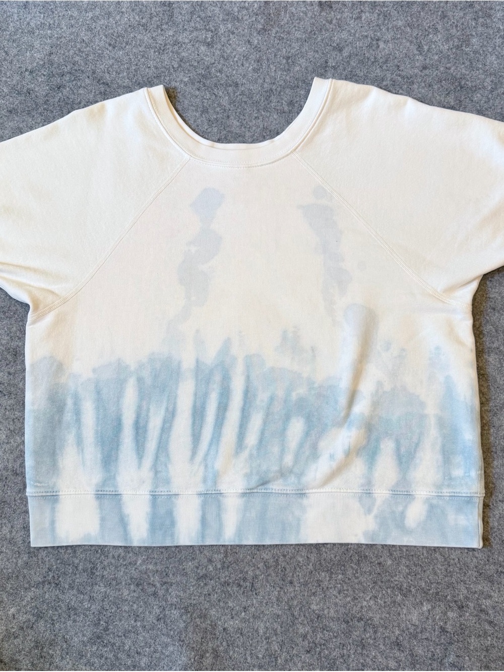 Nili Lotan Ciara Short Sleeve Sweatshirt Sky Blue White Tie Dye Size S